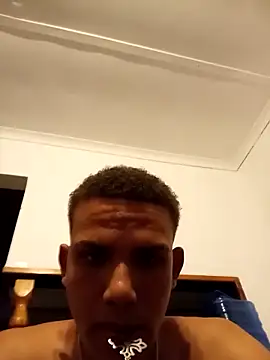 Linex06 online show from February 2026 05:44:02 PM