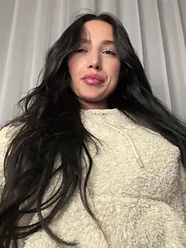 EvaMoet online show from December 2024 05:40:02 AM