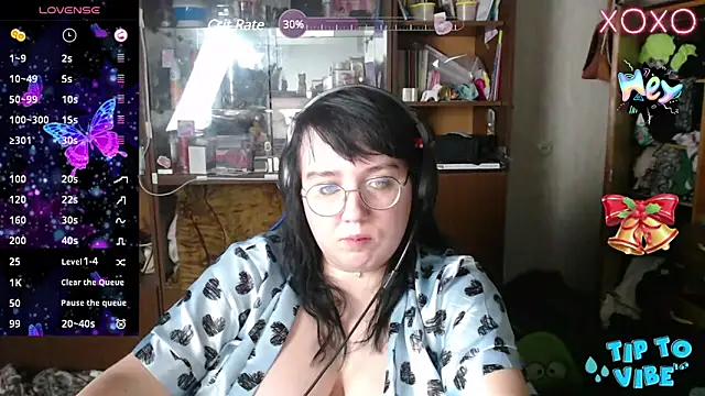 Snapshot of LeonaHarrison chatting on December 2024 10:45:01 PM LeonaHarrison online show from December 2024 10:45:01 PM