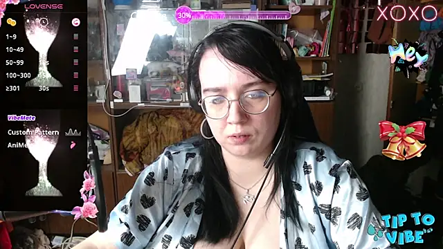 Snapshot of LeonaHarrison chatting on January 2025 01:16:02 PM LeonaHarrison online show from January 2025 01:16:02 PM