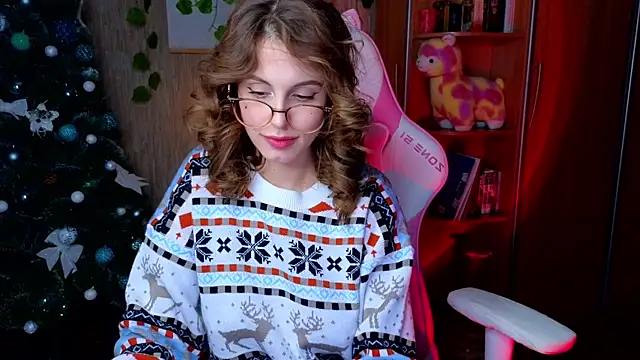 Snapshot of EdelineMaher chatting on January 2025 03:39:01 PM EdelineMaher online show from January 2025 03:39:01 PM