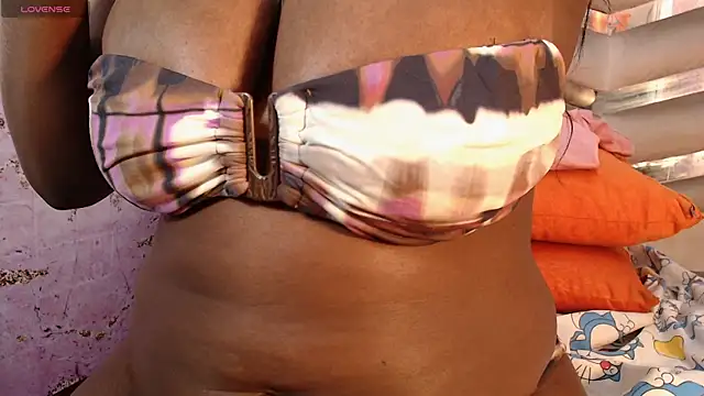 Snapshot of EBONNYGODDESXXX chatting on February 2025 03:25:02 PM EBONNYGODDESXXX online show from February 2025 03:25:02 PM