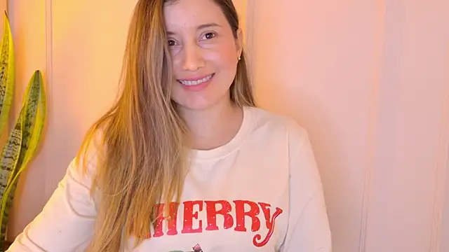 Snapshot of Angela_smile chatting on May 2026 08:14:01 PM Angela smile online show from May 2026 08:14:01 PM