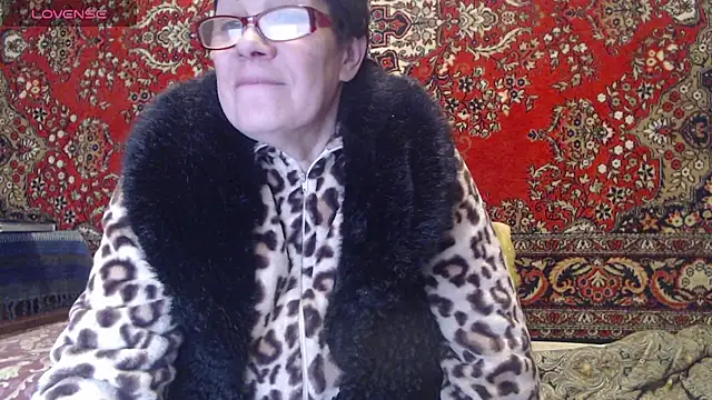 Sandra Carina online show from December 2025 06:48:02 PM