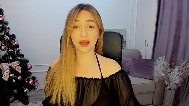 Snapshot of GracefulLook chatting on January 2025 12:26:01 PM GracefulLook online show from January 2025 12:26:01 PM