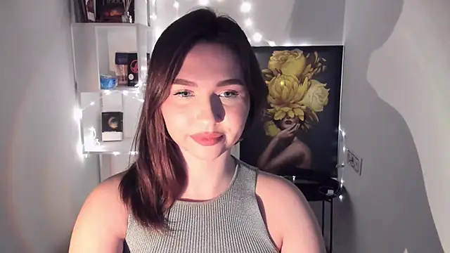 Snapshot of GracefulLook chatting on February 2025 09:25:02 AM GracefulLook online show from February 2025 09:25:02 AM