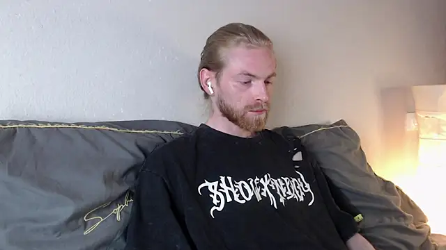Damien Bi online show from October 2025 08:40:01 PM