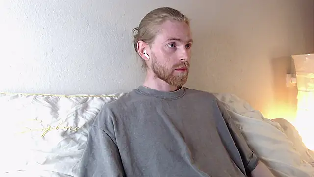 Damien Bi online show from October 2025 08:52:02 PM