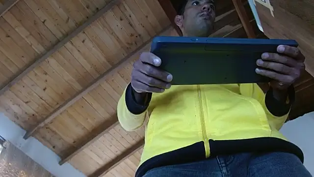 JohanyLatino online show from July 2026 10:25:02 PM
