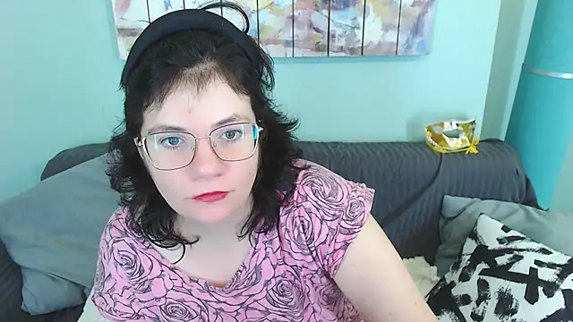 EverlyRays online show from January 2025 09:56:01 AM