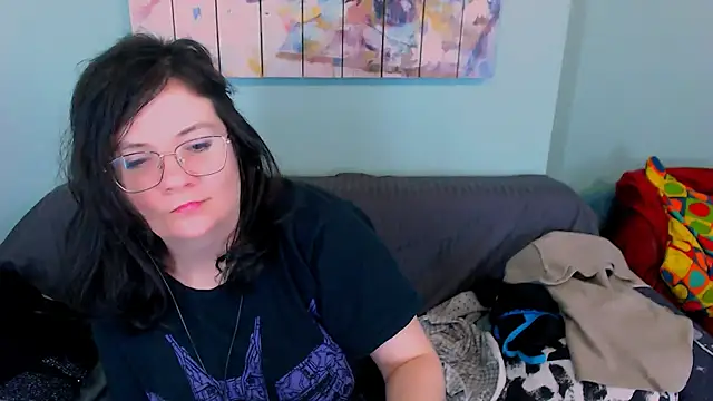 EverlyRays online show from April 2026 03:15:01 AM