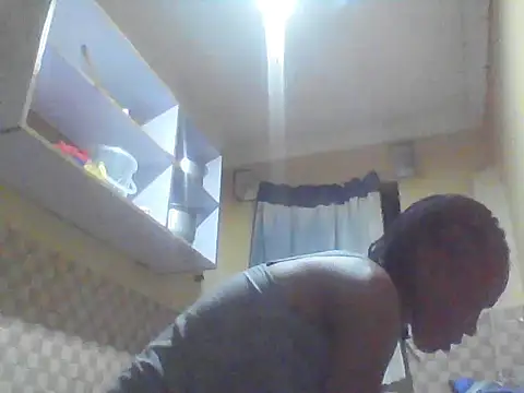 Smillie prety online show from November 2025 04:20:01 PM