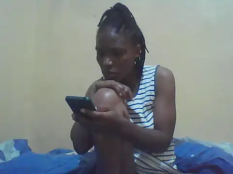 Smillie prety online show from November 2025 02:11:02 AM