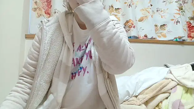 liliyRiSAcha-n online show from December 2024 05:51:01 AM