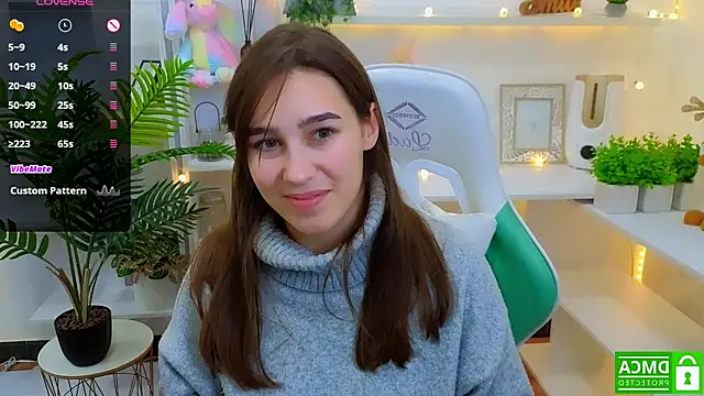 Snapshot of _Eliizabeth_ chatting on January 2025 12:48:02 AM Eliizabeth online show from January 2025 12:48:02 AM