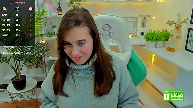 Snapshot of _Eliizabeth_ chatting on January 2025 12:58:02 AM Eliizabeth online show from January 2025 12:58:02 AM