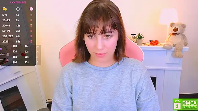 Snapshot of _Eliizabeth_ chatting on February 2025 02:19:02 AM Eliizabeth online show from February 2025 02:19:02 AM