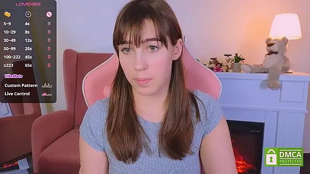 Snapshot of _Eliizabeth_ chatting on February 2025 01:38:01 AM Eliizabeth online show from February 2025 01:38:01 AM