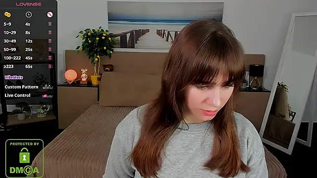 Snapshot of _Eliizabeth_ chatting on March 2025 08:22:01 PM Eliizabeth online show from March 2025 08:22:01 PM