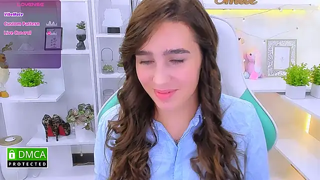 Snapshot of _Eliizabeth_ chatting on September 2025 09:26:02 PM Eliizabeth online show from September 2025 09:26:02 PM