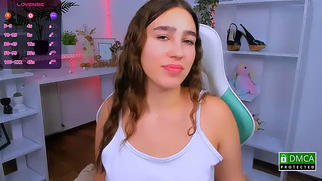 Snapshot of _Eliizabeth_ chatting on November 2025 11:36:02 PM Eliizabeth online show from November 2025 11:36:02 PM