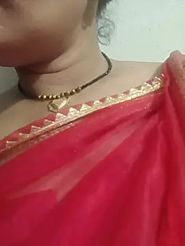 Snapshot of Riyaa-Devi chatting on July 2026 02:24:01 PM Riyaa-Devi online show from July 2026 02:24:01 PM