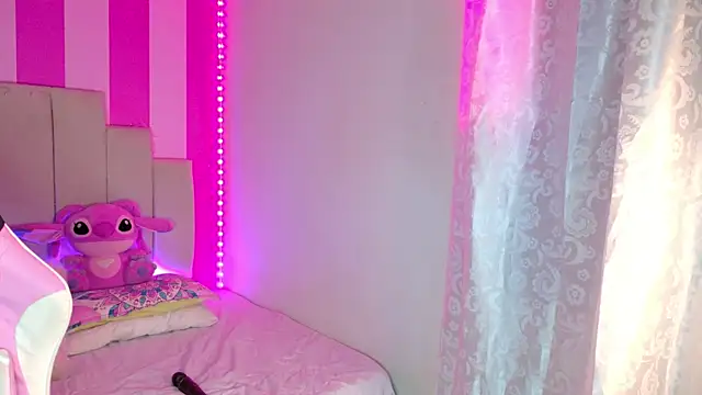 AliiceBrown  online show from October 2025 04:48:01 AM