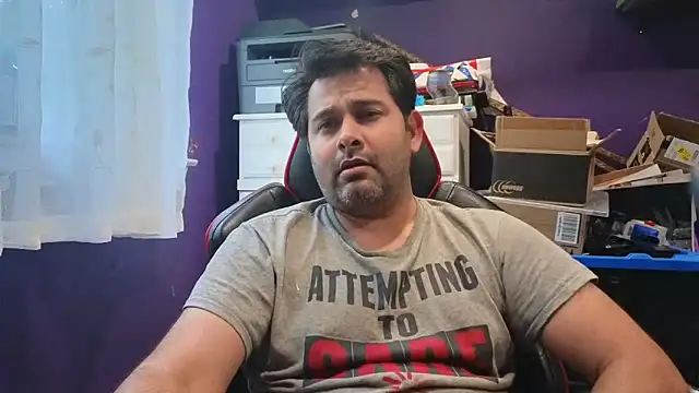 Sakhtlaundaz online show from September 2025 08:55:02 PM