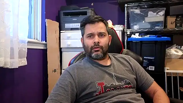 Sakhtlaundaz online show from February 2026 10:28:01 PM