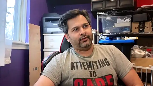 Sakhtlaundaz online show from April 2026 01:49:01 PM