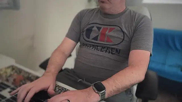 Pup Rush online show from April 2026 07:44:02 PM