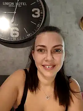 LEAsquirt91 online show from December 2024 08:06:02 PM