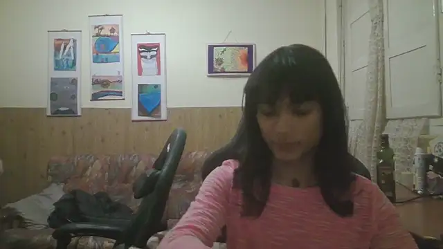 calliemaggotbone online show from November 2025 05:13:01 PM