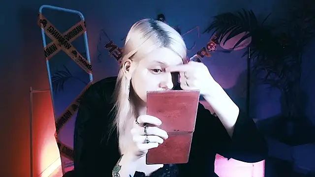 Noah ElmerX online show from November 2025 09:28:01 PM