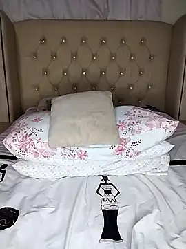 Snapshot of makaviwe chatting on February 2025 05:43:02 PM makaviwe online show from February 2025 05:43:02 PM