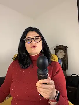 Snapshot of adriana71 chatting on June 2026 03:59:02 AM adriana71 online show from June 2026 03:59:02 AM