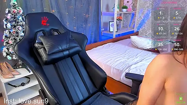 Snapshot of Michel_Momsen chatting on December 2024 03:20:02 PM Michel Momsen online show from December 2024 03:20:02 PM