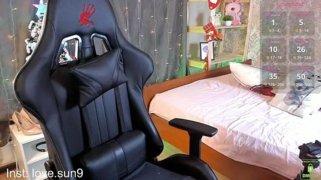 Snapshot of Michel_Momsen chatting on January 2025 03:36:01 PM Michel Momsen online show from January 2025 03:36:01 PM