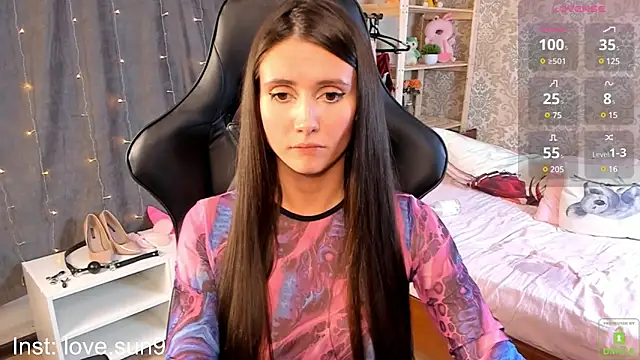 Snapshot of Michel_Momsen chatting on February 2025 06:20:02 PM Michel Momsen online show from February 2025 06:20:02 PM