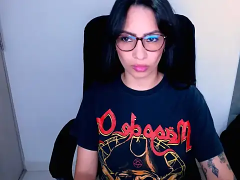 diana  34 online show from January 2026 11:51:01 PM