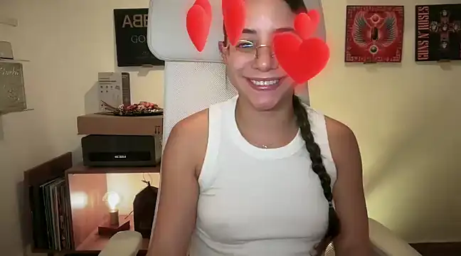 adriana  sosa  online show from February 2025 10:54:01 PM