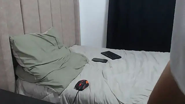 darekgates online show from April 2026 07:58:01 PM