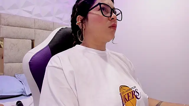 PauletteJ online show from January 2025 11:30:02 AM