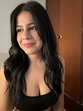 CuteKira7 online show from March 2026 03:21:01 AM