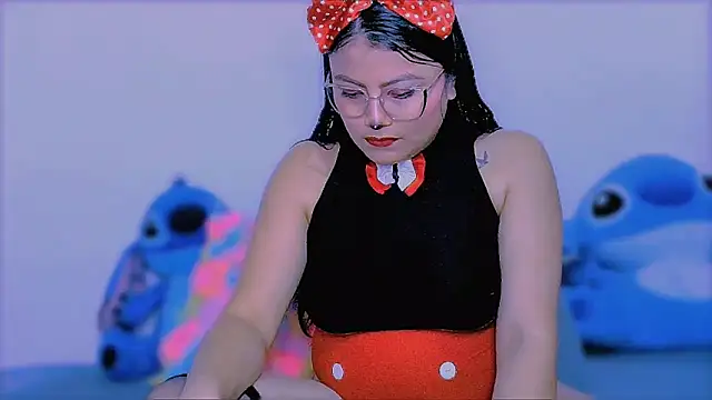 Snapshot of KathieBurning chatting on October 2025 03:57:02 PM KathieBurning online show from October 2025 03:57:02 PM