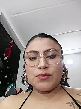 Snapshot of KathieBurning chatting on January 2026 09:07:02 PM KathieBurning online show from January 2026 09:07:02 PM