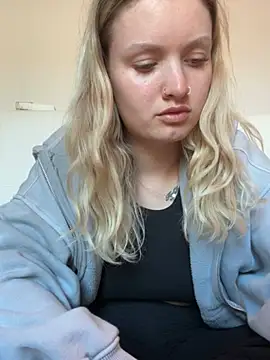 mariemelissah online show from March 2025 06:01:01 PM