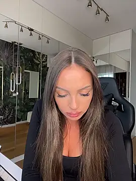 MileySin1111 online show from December 2025 11:59:01 AM