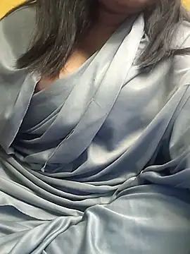 flamingoss online show from January 2026 06:33:02 PM