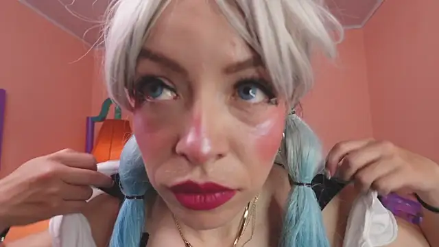 miss canndy online show from May 2026 06:05:02 PM